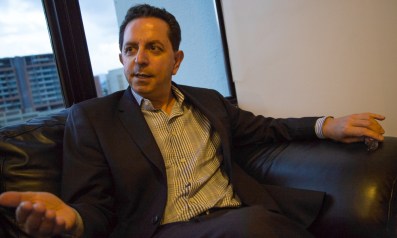 roberto-izurieta_-4_dptrxjq